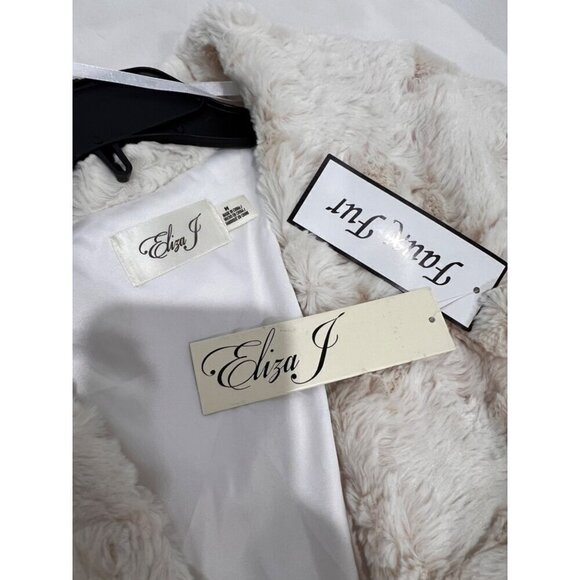 New Eliza J Women's Size M Ivory Faux-Fur Shrug - Picture 9 of 11